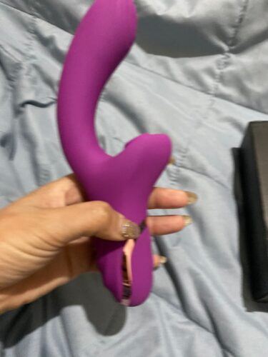 Gozzy Vibrador Sugador 2 em 1- 20 Níveis photo review