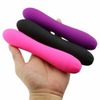 Simple Love – Vibrador macio estimulação de clitóris recarregável